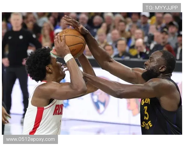 26号勇士与火箭精彩对决回放全程回顾与赛后分析